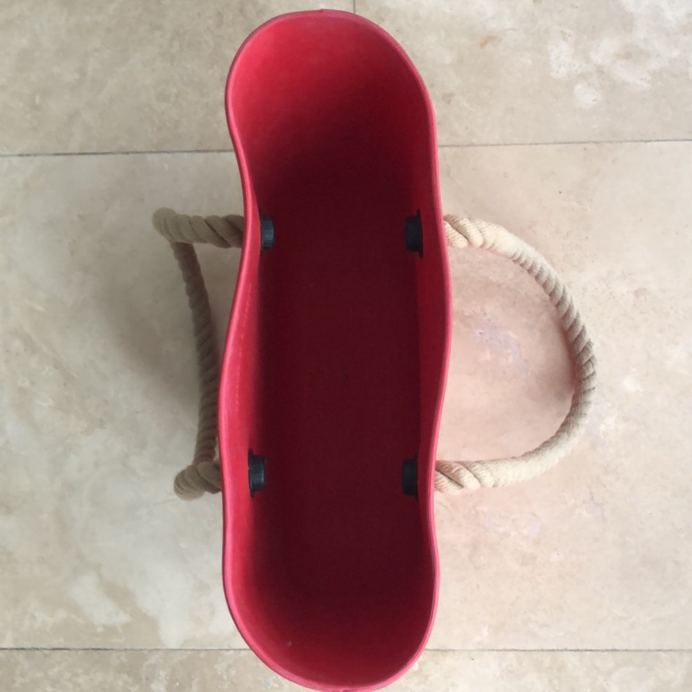Red O Bag - Picture 6 of 6